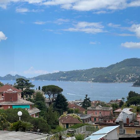 Val Di Sole 19-Iii Piano- Vista Mare- Vista Collina-Wifi 100Mg-Aria Condizionata In Tutte Le Stanze -L'Appartamento E' Stato Completamente Rinnovato Nel 2023 Rapallo Kültér fotó