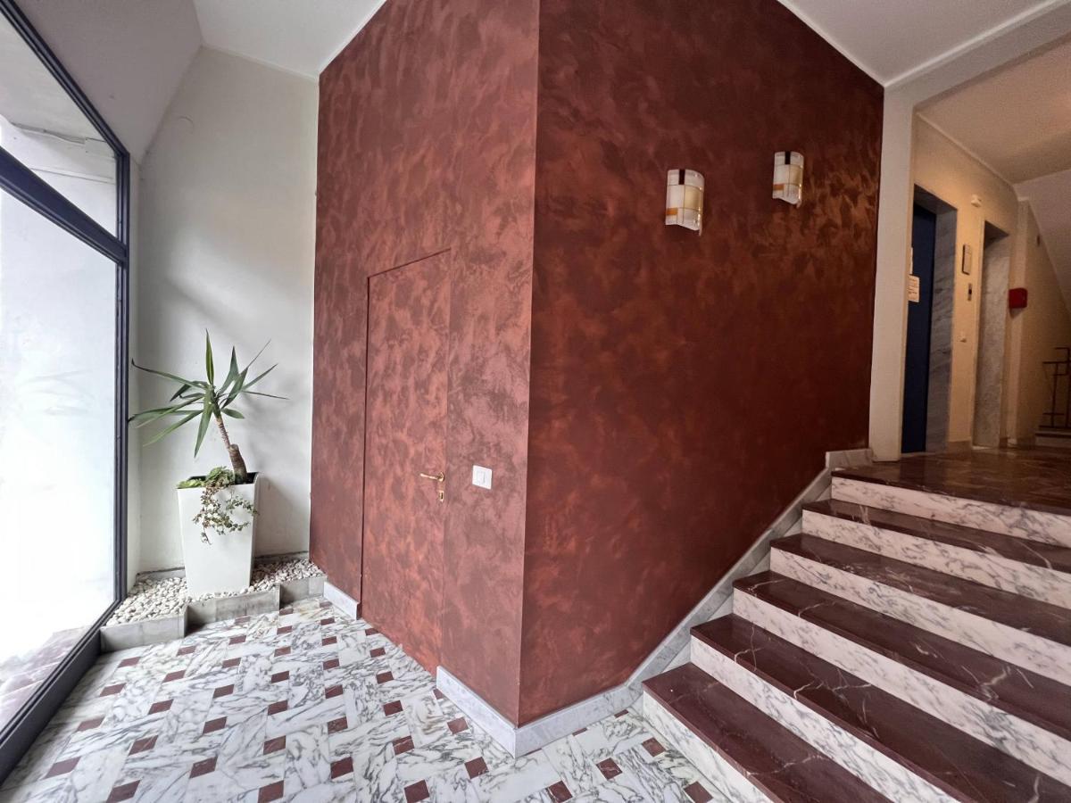 Val Di Sole 19-Iii Piano- Vista Mare- Vista Collina-Wifi 100Mg-Aria Condizionata In Tutte Le Stanze -L'Appartamento E' Stato Completamente Rinnovato Nel 2023 Rapallo Kültér fotó